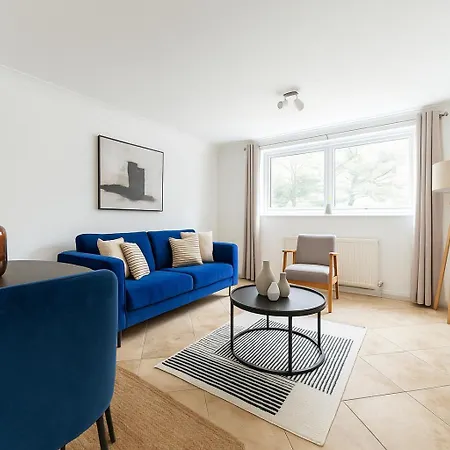 1 Bed Flat In Archway Apartment